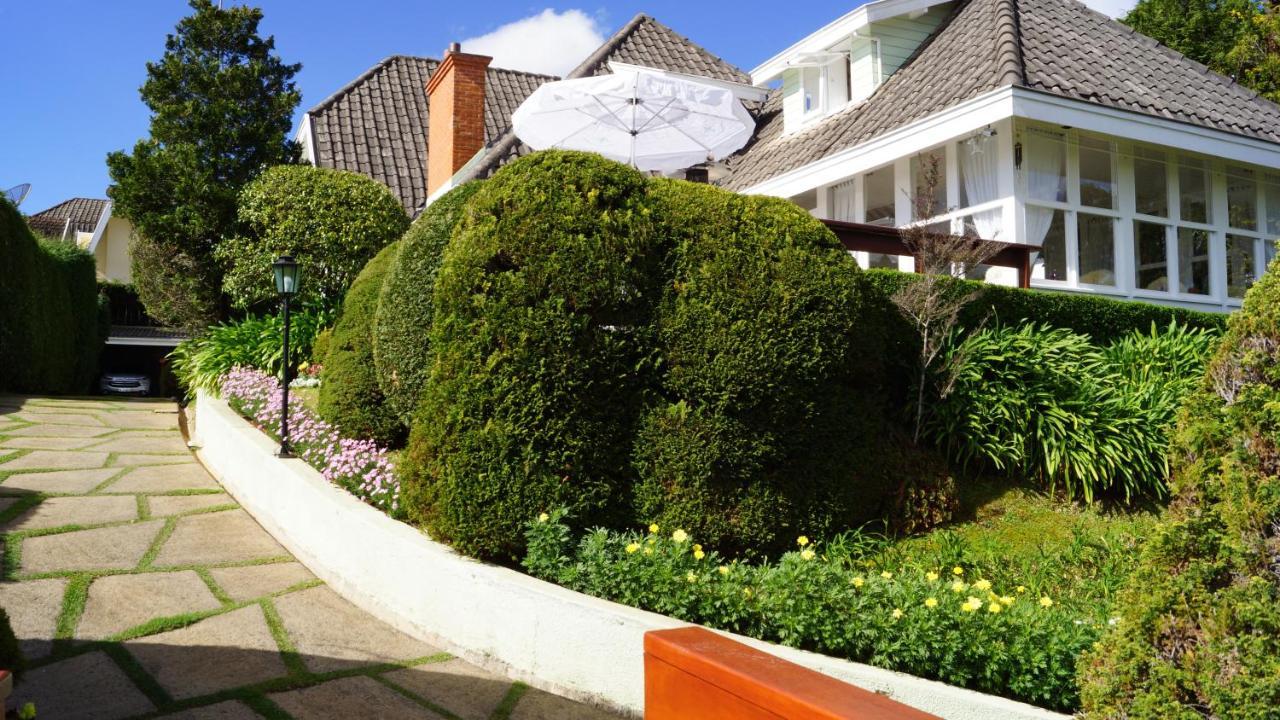 Pousada Chateau Colinas Campos do Jordão Exterior foto